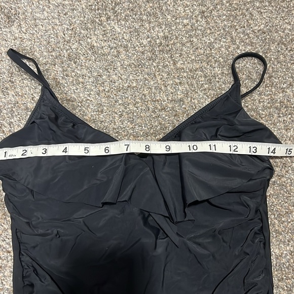 CiCiBird Women’s One Piece Bathing Suit Ruched Ruffle detail‎ at Bust size Small - Picture 9 of 9